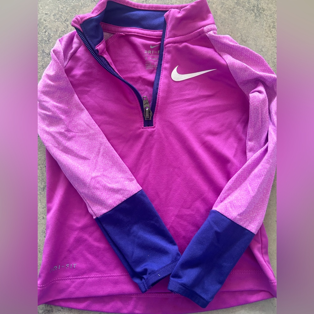 Nike/ Champion bundle! - Picture 5 of 8